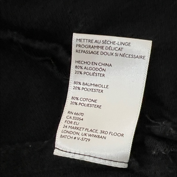 Silence + Noise Black Zip-Up Vest - Picture 5 of 7